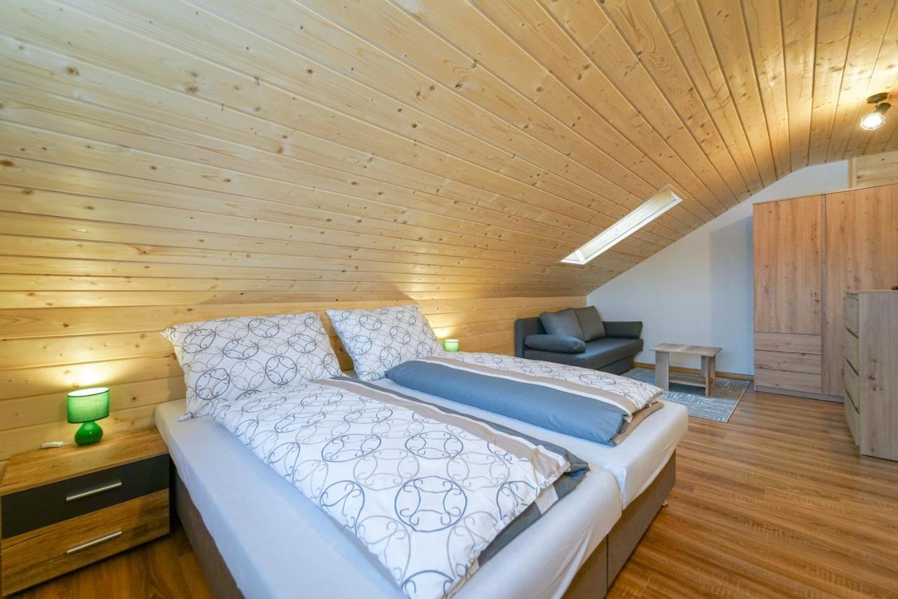 Villa Triti Stará Lesná Esterno foto